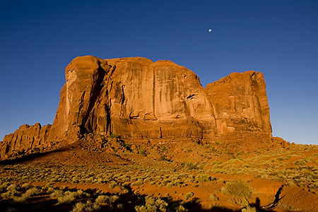 Moon Setting in Early Light, Monument Valley, AZ